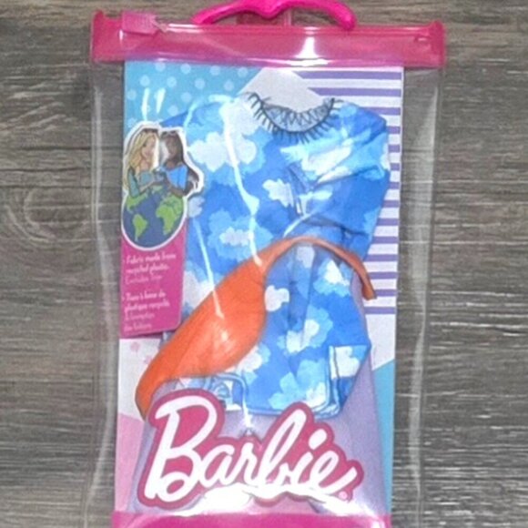 Barbie Fashion Pack Ken Cool Collection Set Cloud Shirt Short Fanny Pack Set New - Picture 1 of 3